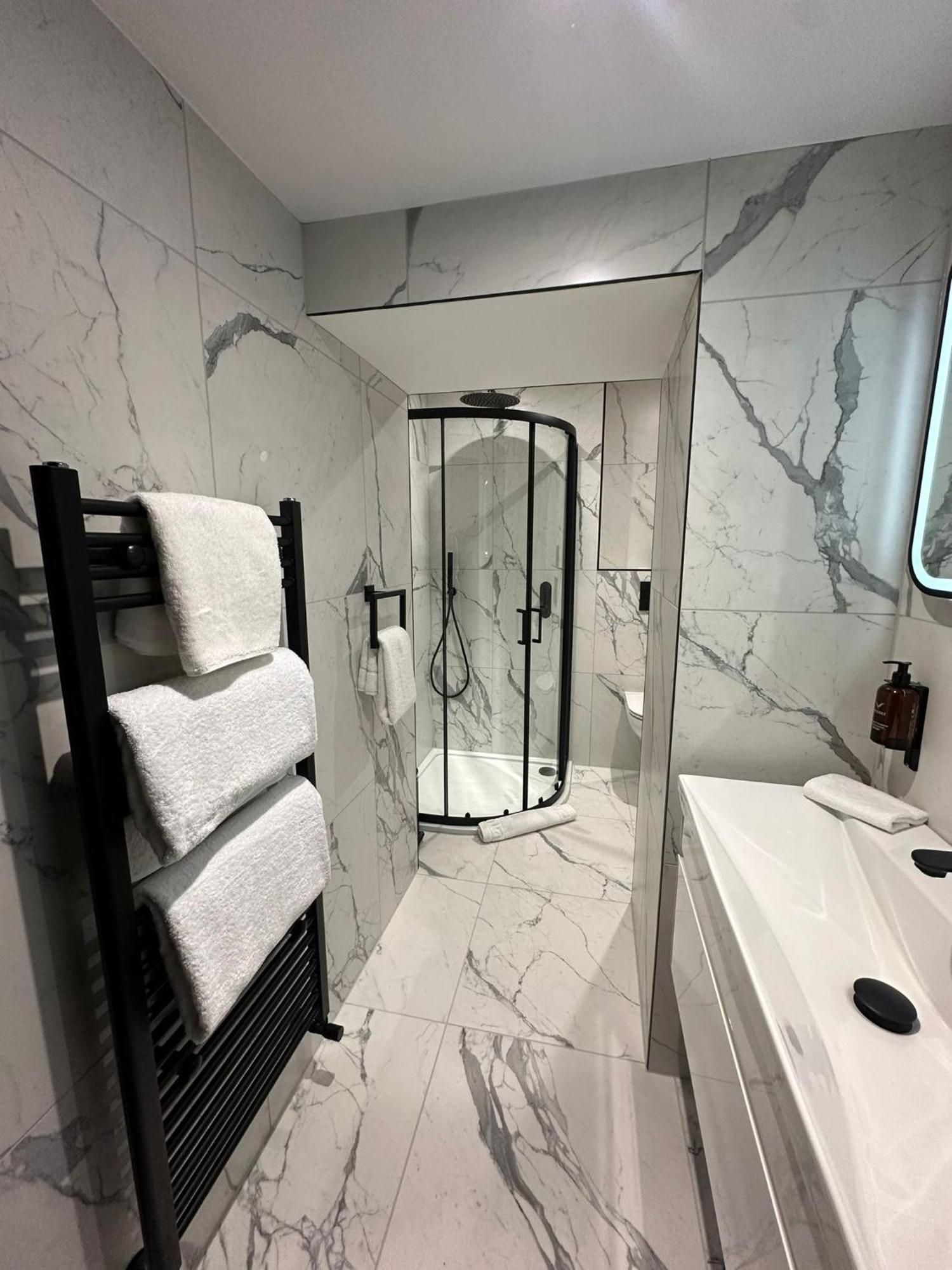 Secret Suites Lancaster Esterno foto